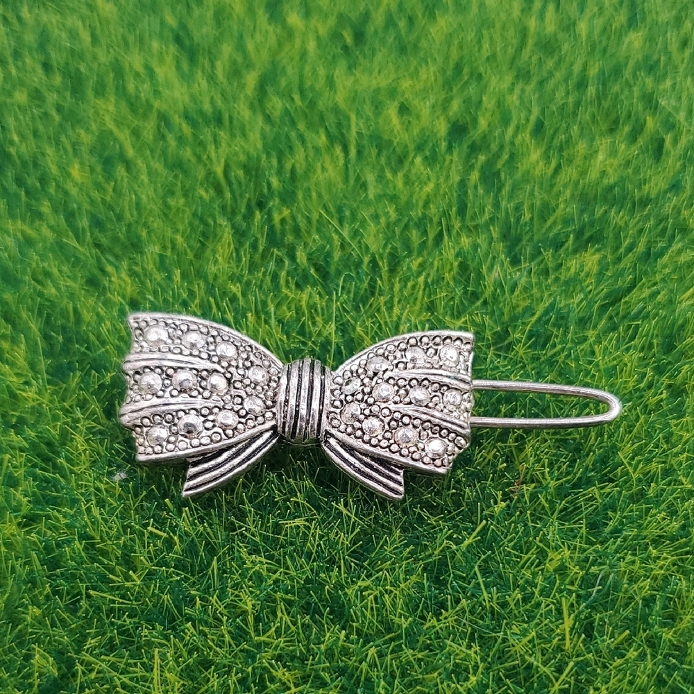 Dainty Bow Hair Accessory Overflow